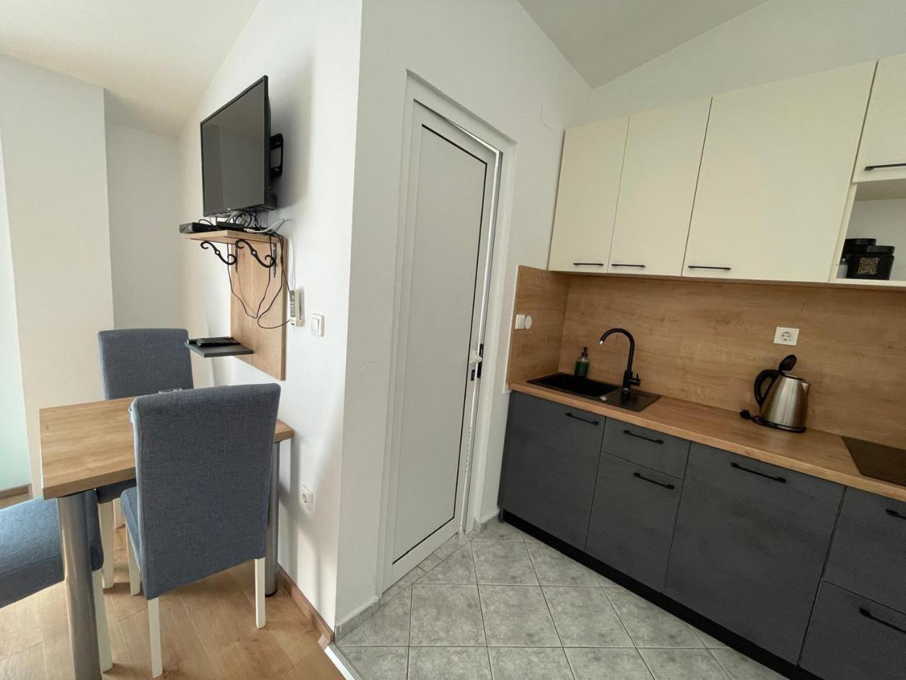 Apartman Suzana Sindija Бибинє Екстер'єр фото